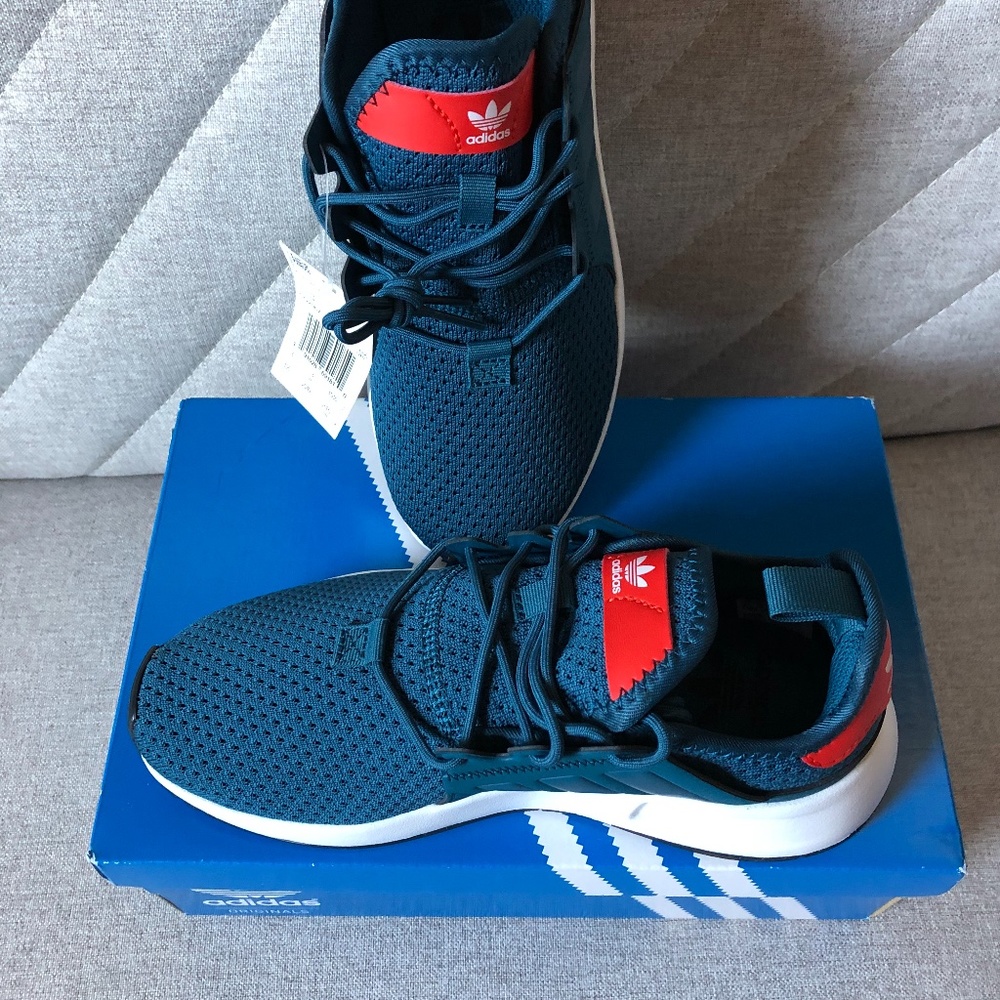 Adidas Running shoes size 5 new with box